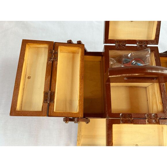 Vintage Wooden Singer Accordion Sewing/Notion Box, Small, Keepsake Organizer - Picture 9 of 16